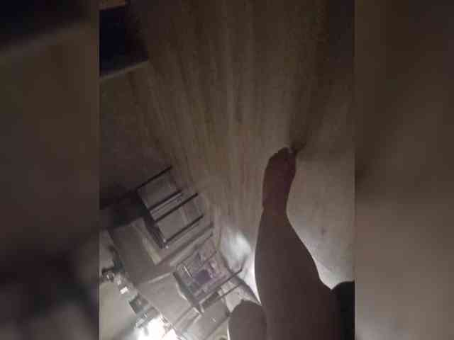 Kira183 webcam
