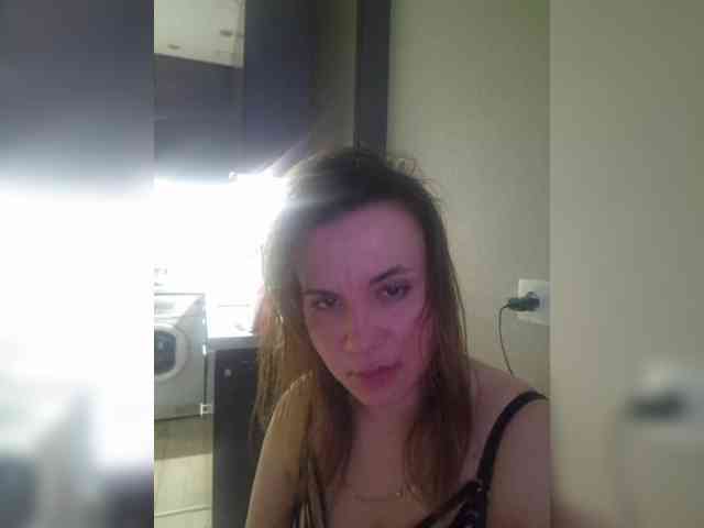 Kira183 webcam