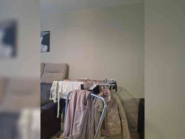 Kira183 webcam