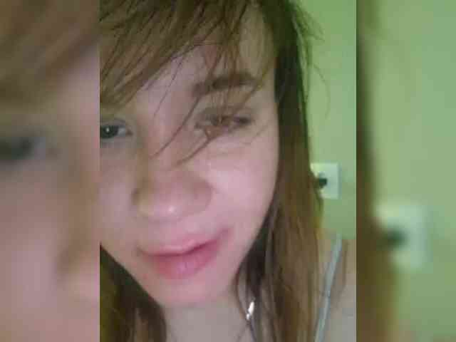 Kira183 webcam