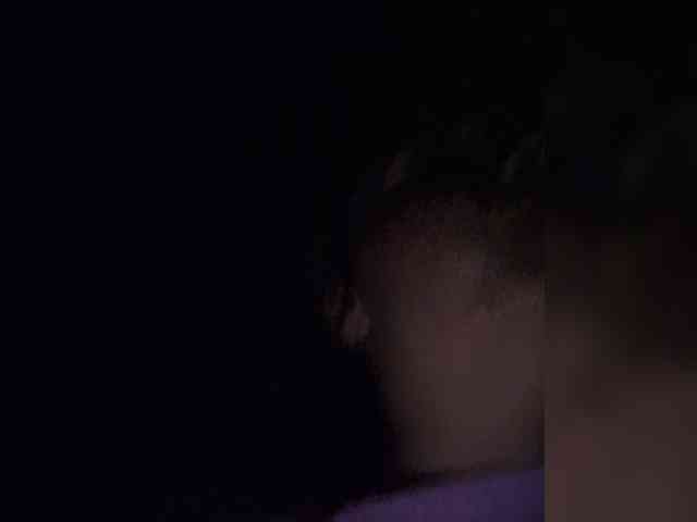 Kira183 webcam