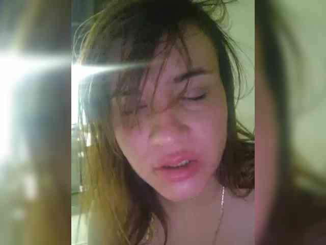Kira183 webcam