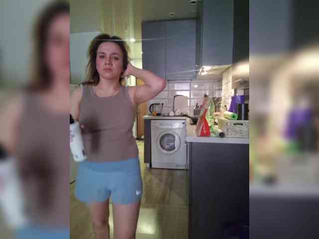 Kira183 webcam