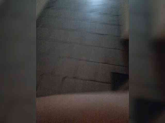 Kira183 webcam