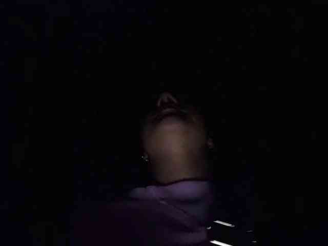 Kira183 webcam