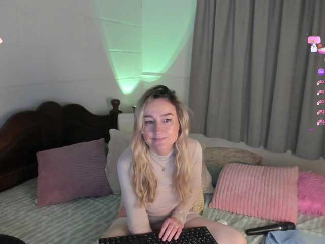 Sweetnina live webcam show