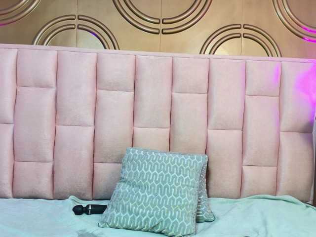 valeriaa19 live cam on BongaCams