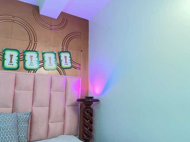 valeriaa19 live cam on BongaCams