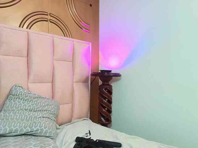 valeriaa19 webcam