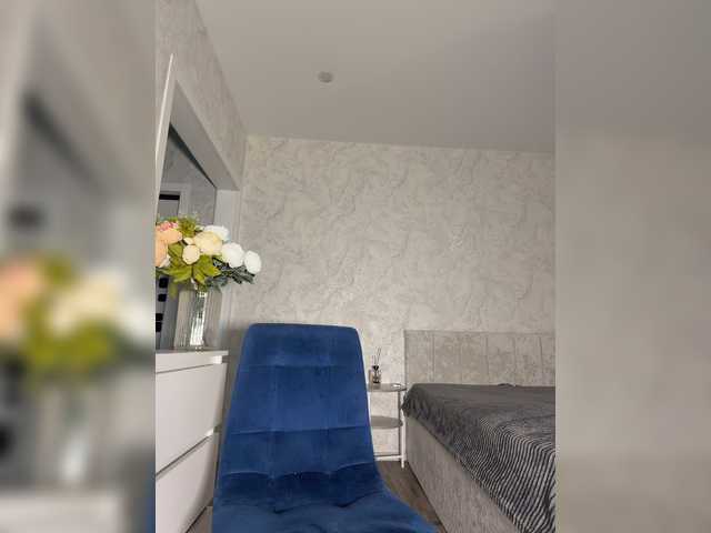 VikiKiss's BongaCams show and profile