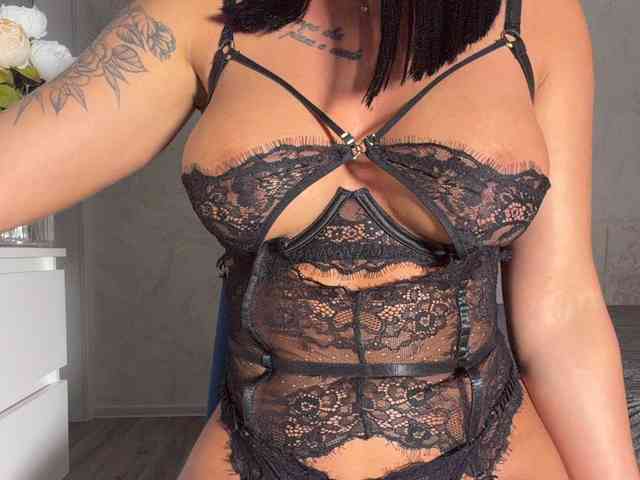 B_A_B_Y___111 webcam