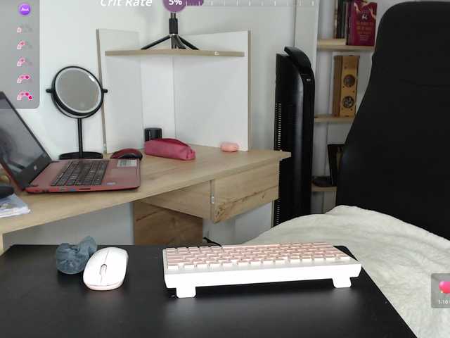 BriannaLorens live cam on UnifiedCams
