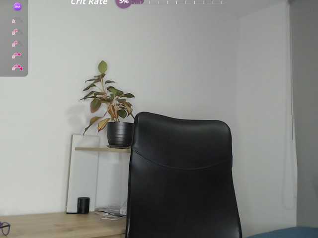 BriannaLorens's BongaCams show and profile