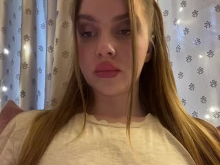 KissMay Porn Show
