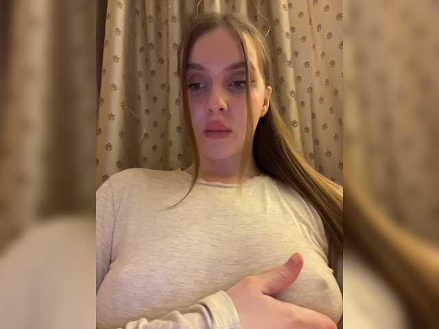 Natalymoodhot live cam on BongaCams