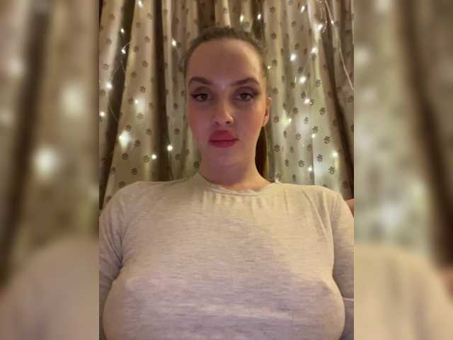 Natalymoodhot's BongaCams show and profile