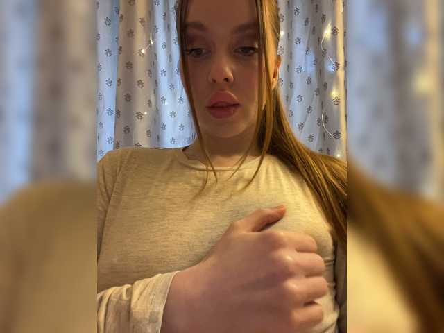 Natalymoodhot live cam on BongaCams