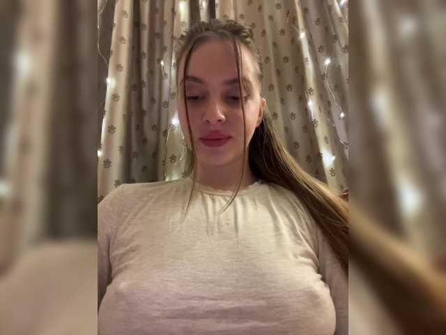 Natalymoodhot live cam on BongaCams