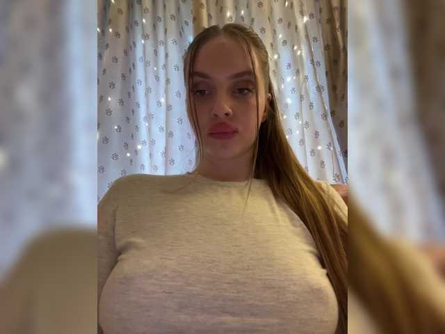 Natalymoodhot's BongaCams show and profile