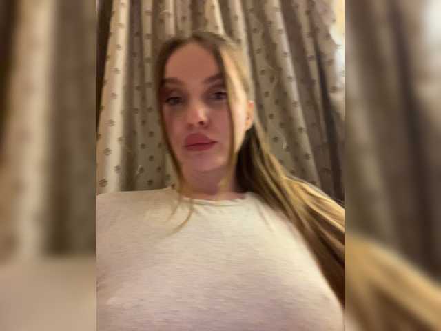 Natalymoodhot live cam on BongaCams