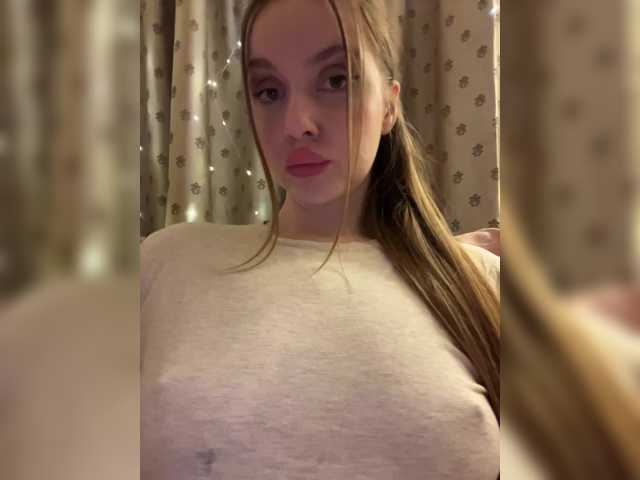 Natalymoodhot live cam on BongaCams
