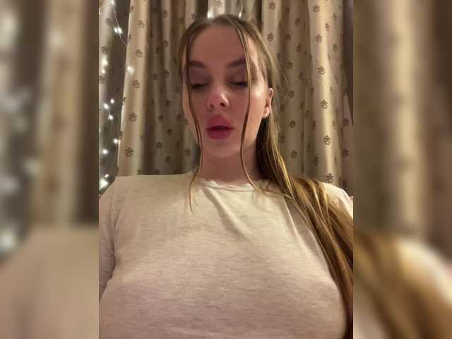 Natalymoodhot live cam on BongaCams