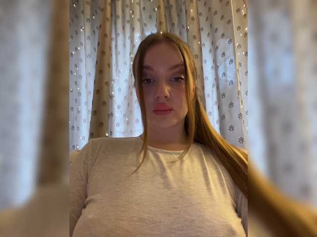 Natalymoodhot, live now on BongaCams