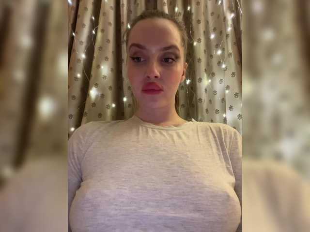 Natalymoodhot's BongaCams show and profile