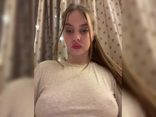 одна дома Natalymoodhot