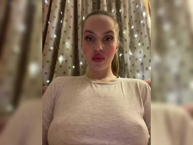 Natalymoodhot's BongaCams show and profile