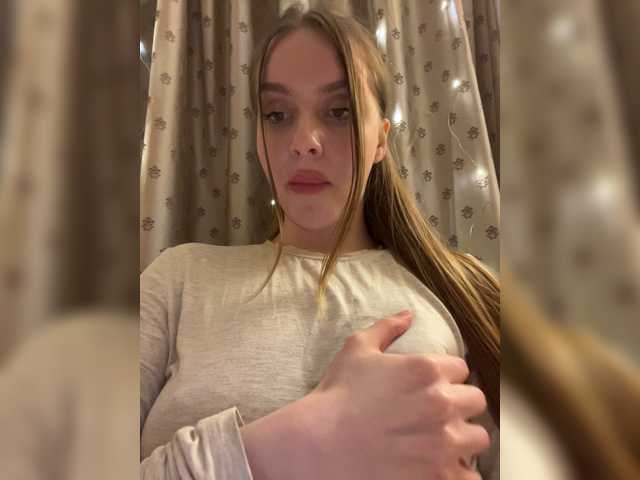 Natalymoodhot live cam on BongaCams