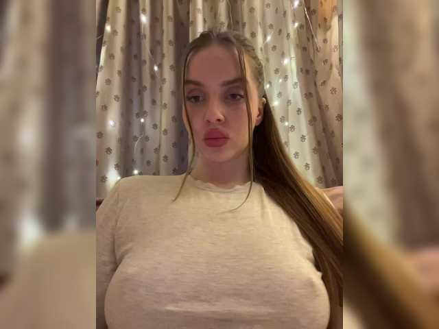 Natalymoodhot live cam