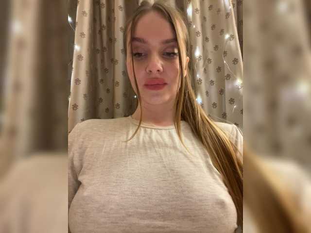 Natalymoodhot live cam on BongaCams
