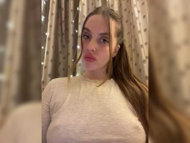 Natalymoodhot live cam on BongaCams
