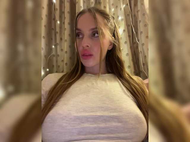 Natalymoodhot's BongaCams show and profile