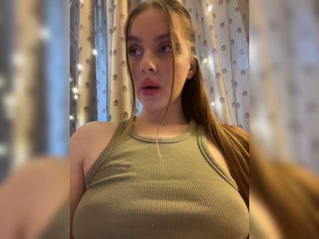 celca Natalymoodhot