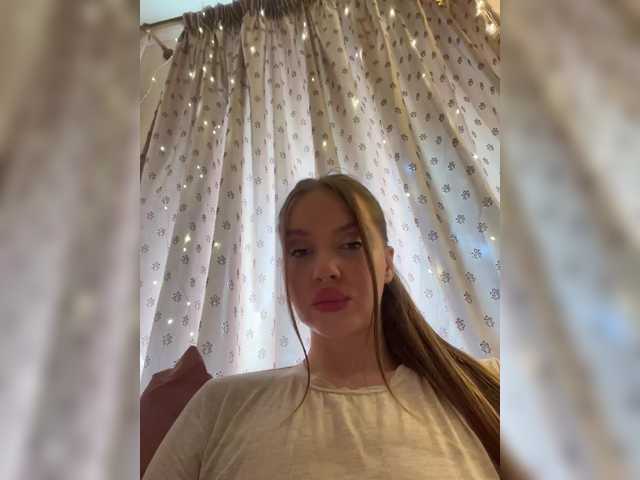 Natalymoodhot live cam on BongaCams
