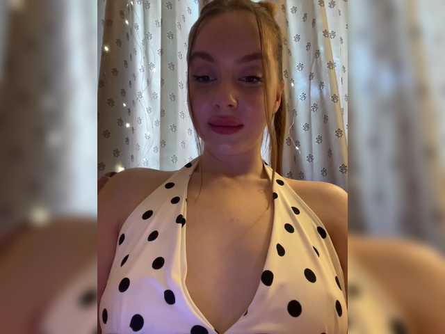 Natalymoodhot live cam on BongaCams