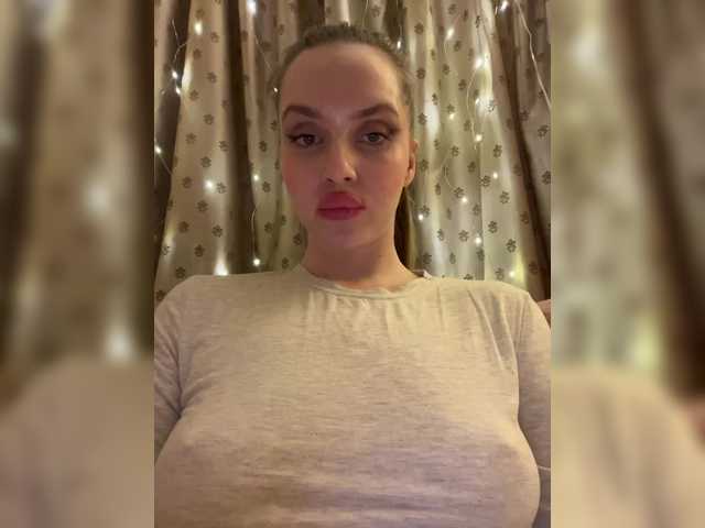 Natalymoodhot's BongaCams show and profile