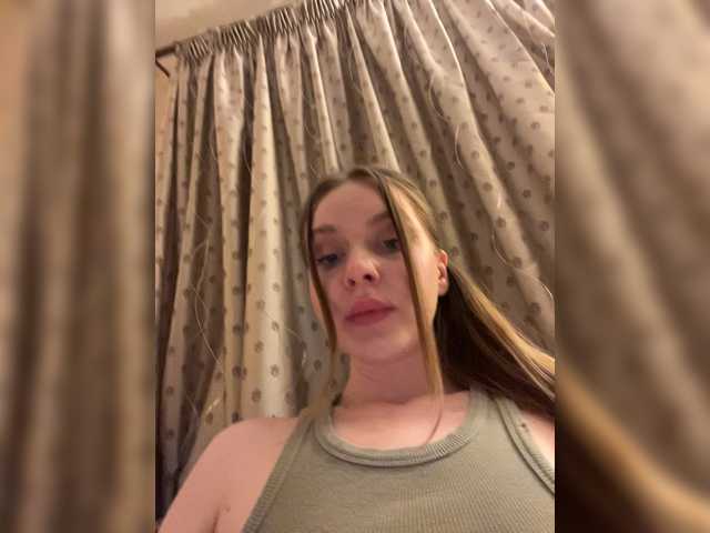 Natalymoodhot live cam on BongaCams
