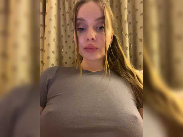Natalymoodhot live cam on BongaCams