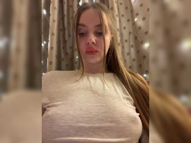 Natalymoodhot live cam