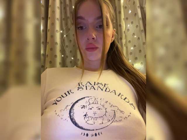 Natalymoodhot live cam on BongaCams