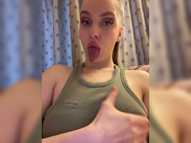 Natalymoodhot live cam on BongaCams