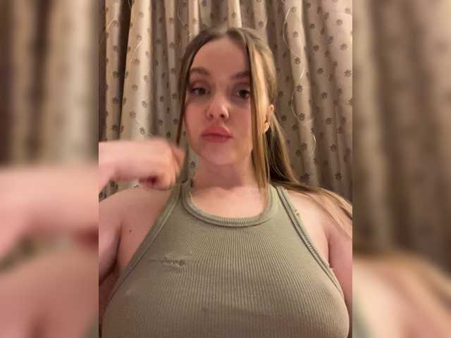 Natalymoodhot live cam on BongaCams