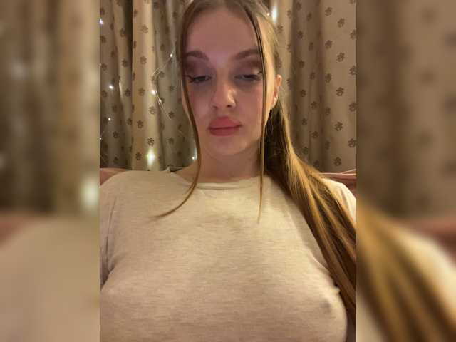 Natalymoodhot, live now on BongaCams