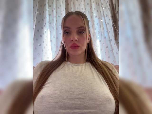 модель Natalymoodhot