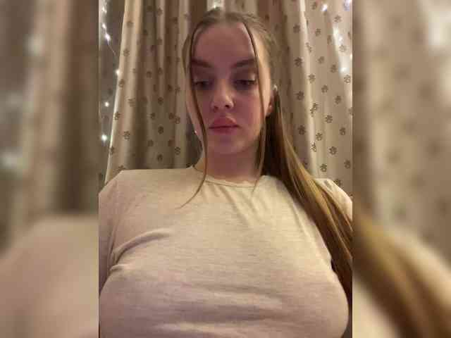Natalymoodhot Live Webcam on BongaCams