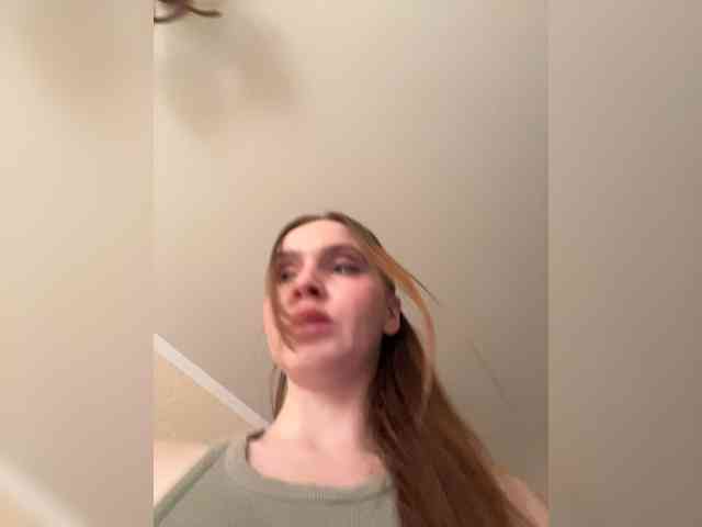 Dashahot8989 webcam