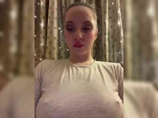 Dashahot8989 webcam